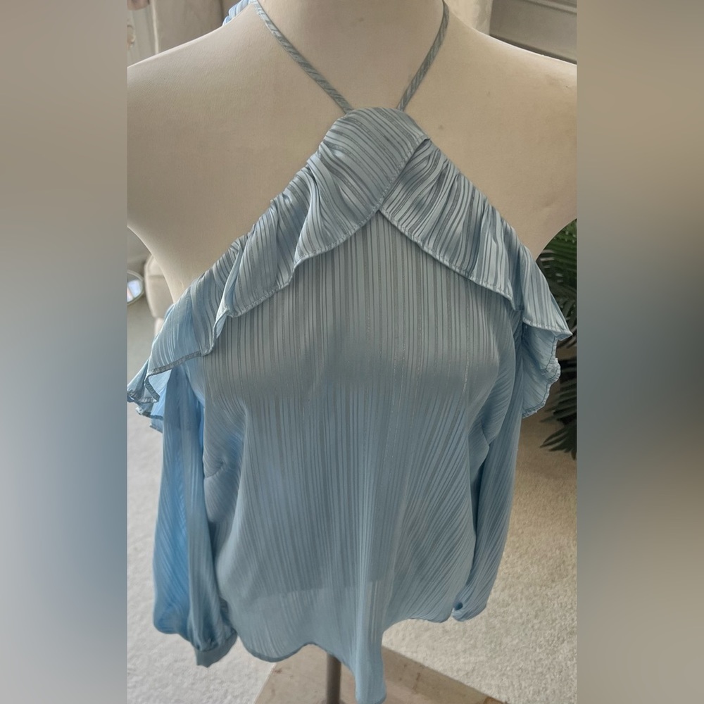 k/lab open shoulder blouse.